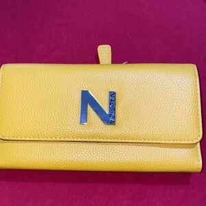 NWT 🔥 Náutica wallet